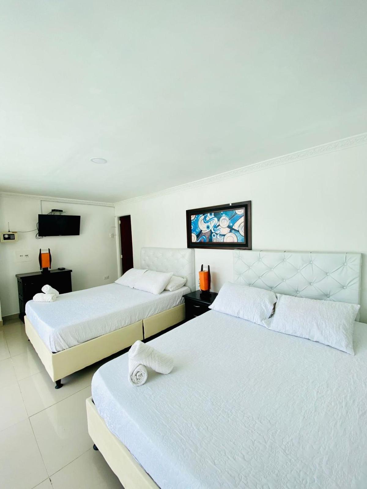 Hotel West California Puerto Espejo المظهر الخارجي الصورة