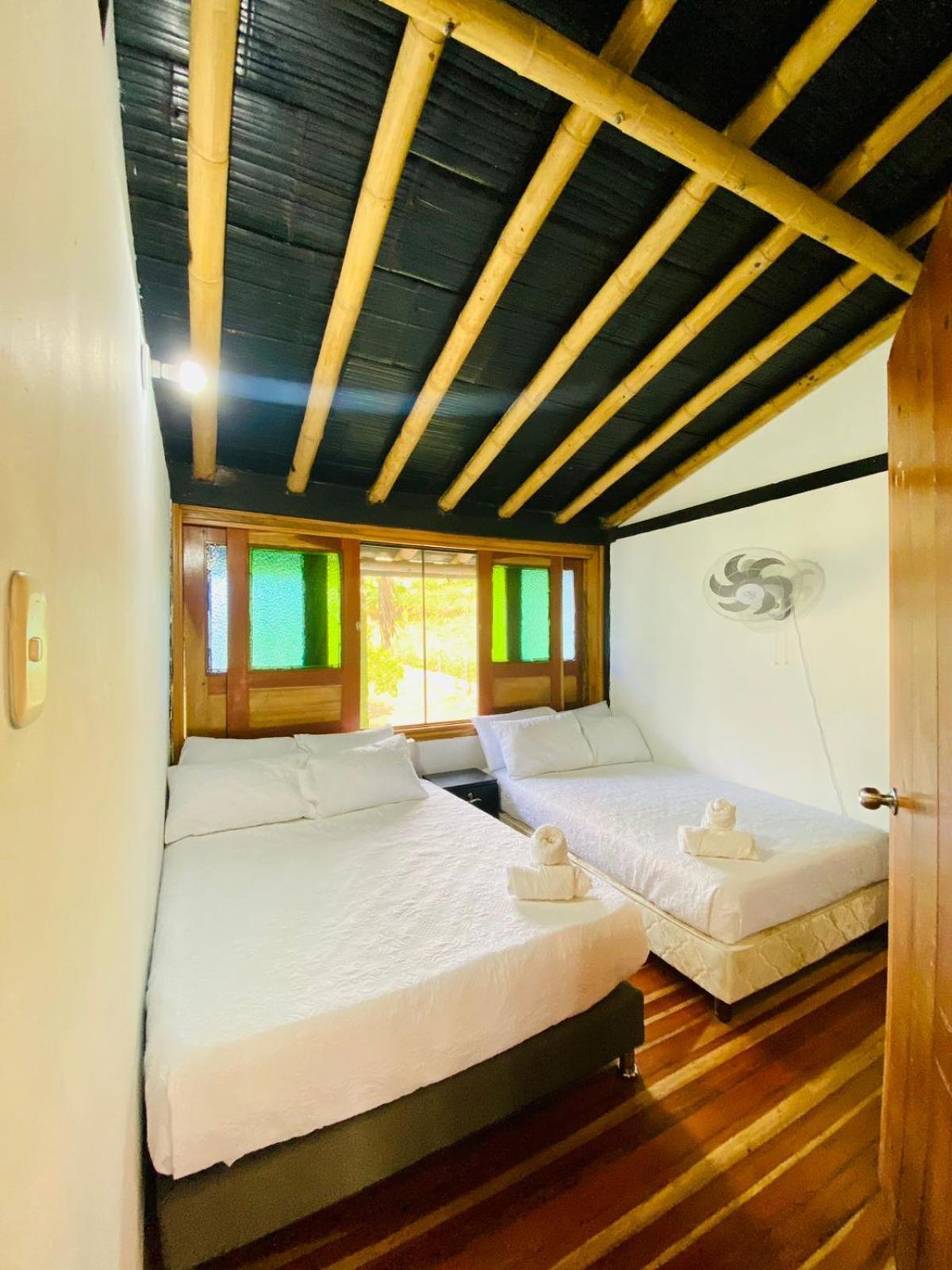 Hotel West California Puerto Espejo المظهر الخارجي الصورة