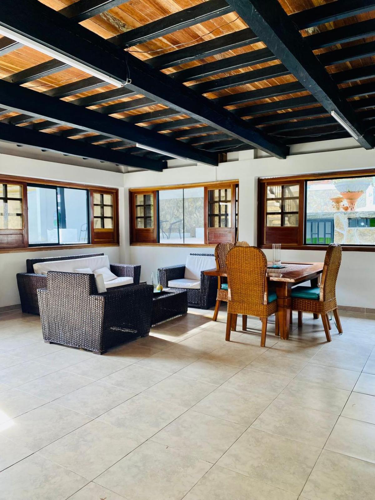 Hotel West California Puerto Espejo المظهر الخارجي الصورة