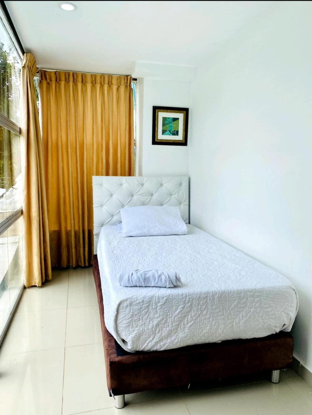 Hotel West California Puerto Espejo المظهر الخارجي الصورة